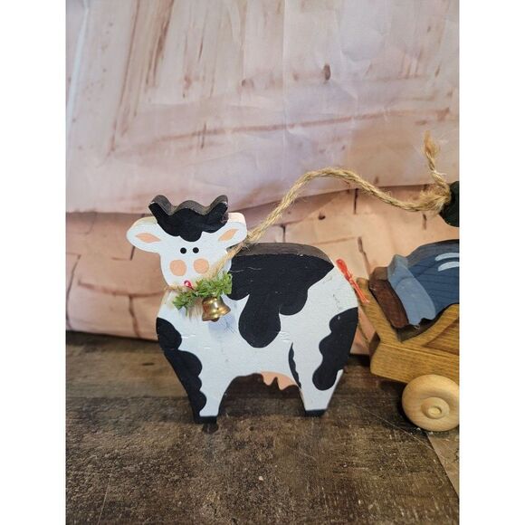 Wooden cow Santa Claus sleigh gifts mistletoe figured decor Xmas - Picture 2 of 6